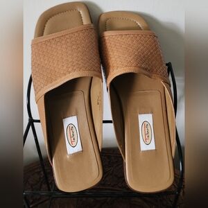 Talbots Women's Tan Slide Sandals not Used